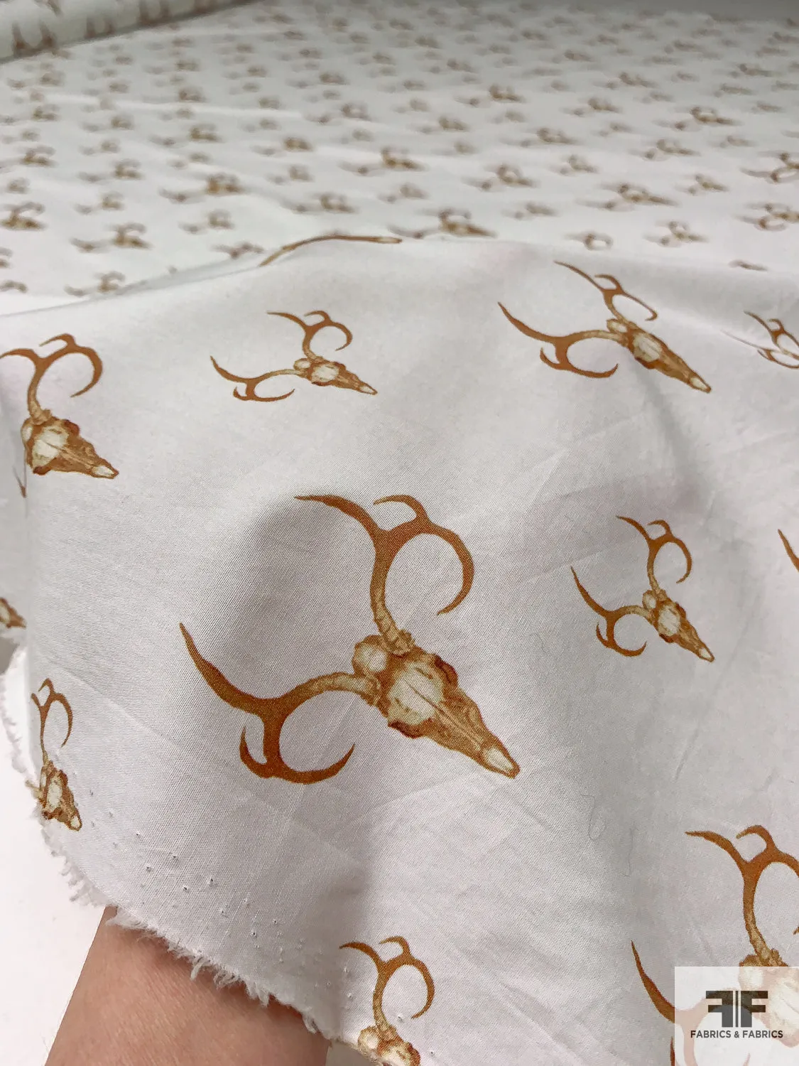 Bull Heads Printed Cotton Poplin - Toffee / Off-White