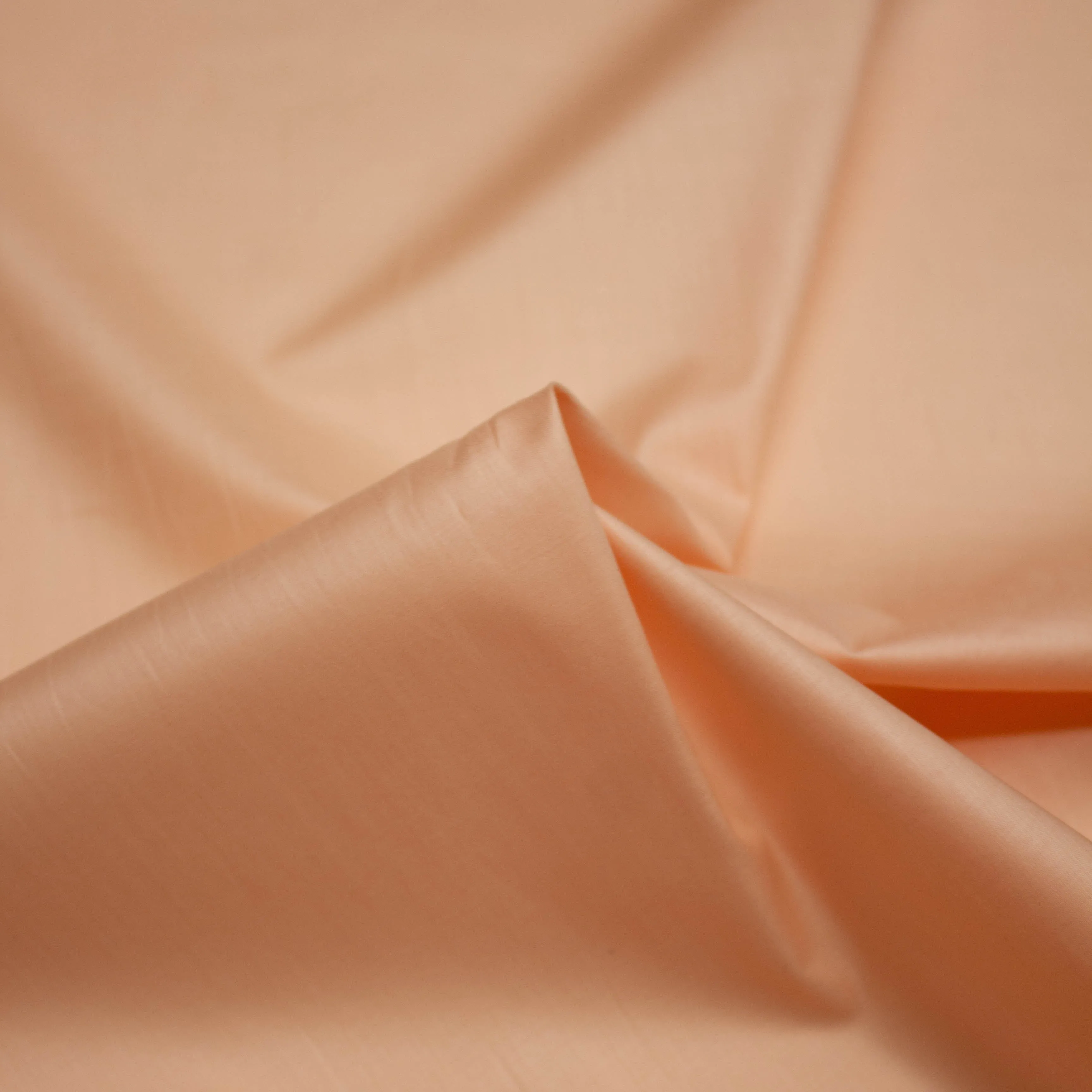 Farin Apricot Orange Cotton Poplin Satin SHOWROOM SAMPLE 34CM X 60CM