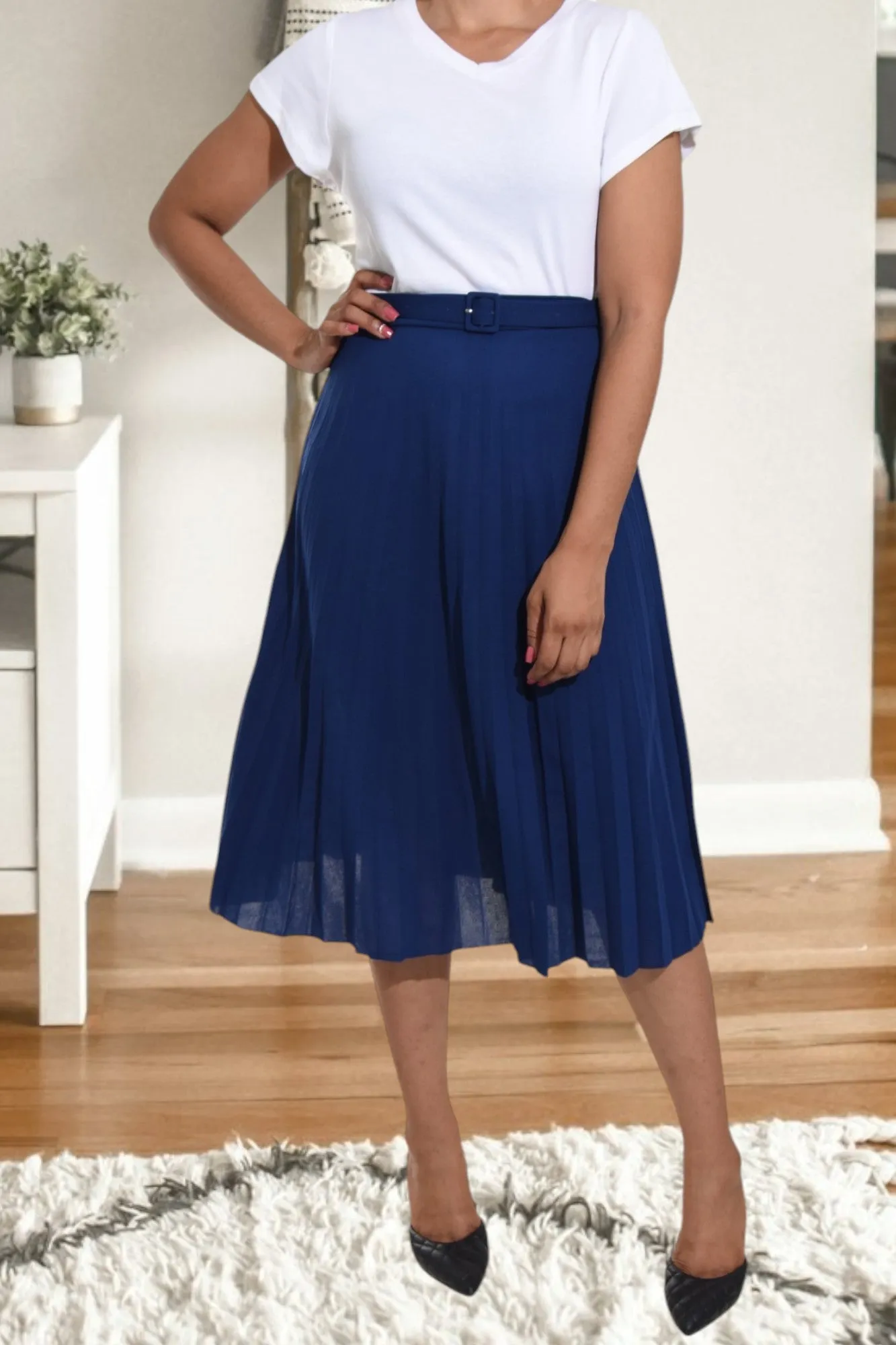 Ladies Navy Pleated Skirt