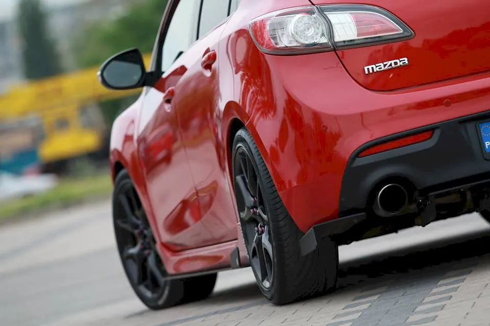 Maxton Design - RACING SIDE SKIRTS DIFFUSERS MAZDA 3 MK2 MPS