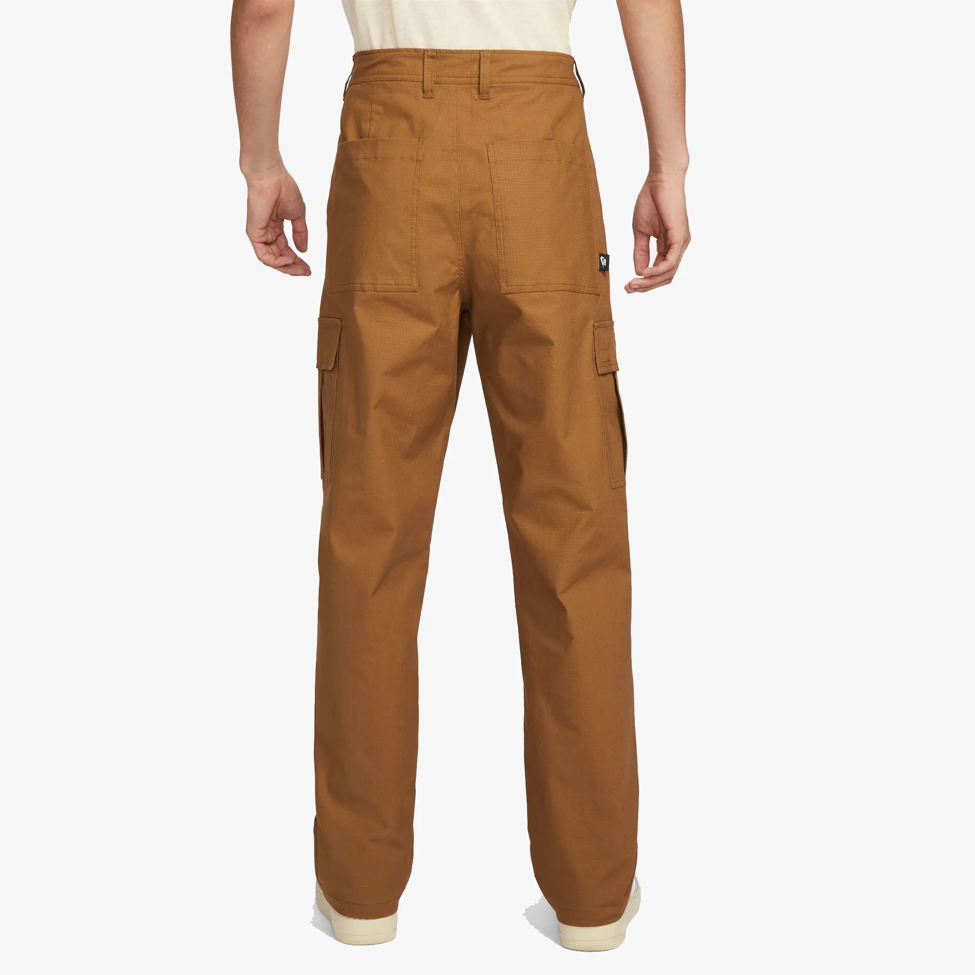 NIKE | CLUB CARGO PANTS { LT BRITISH TAN/LT BRITISH TAN