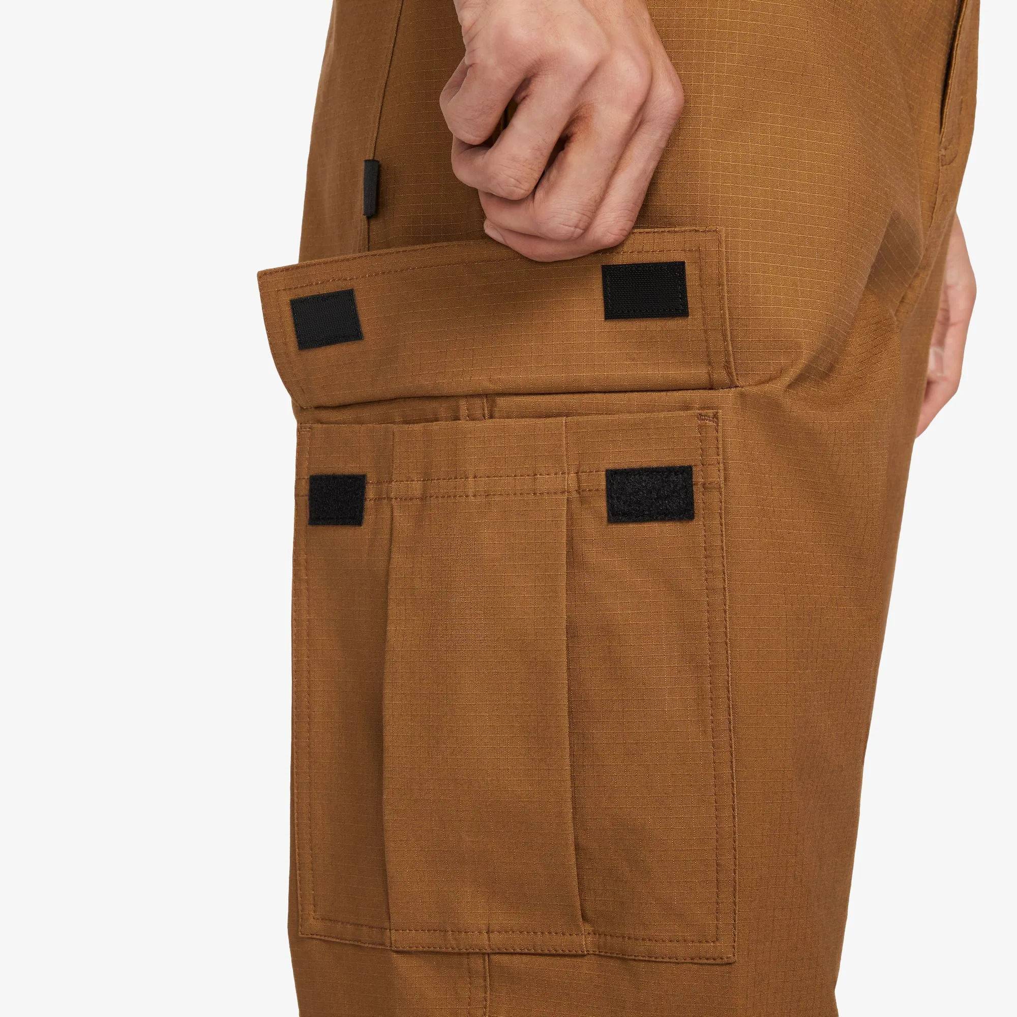 NIKE | CLUB CARGO PANTS { LT BRITISH TAN/LT BRITISH TAN